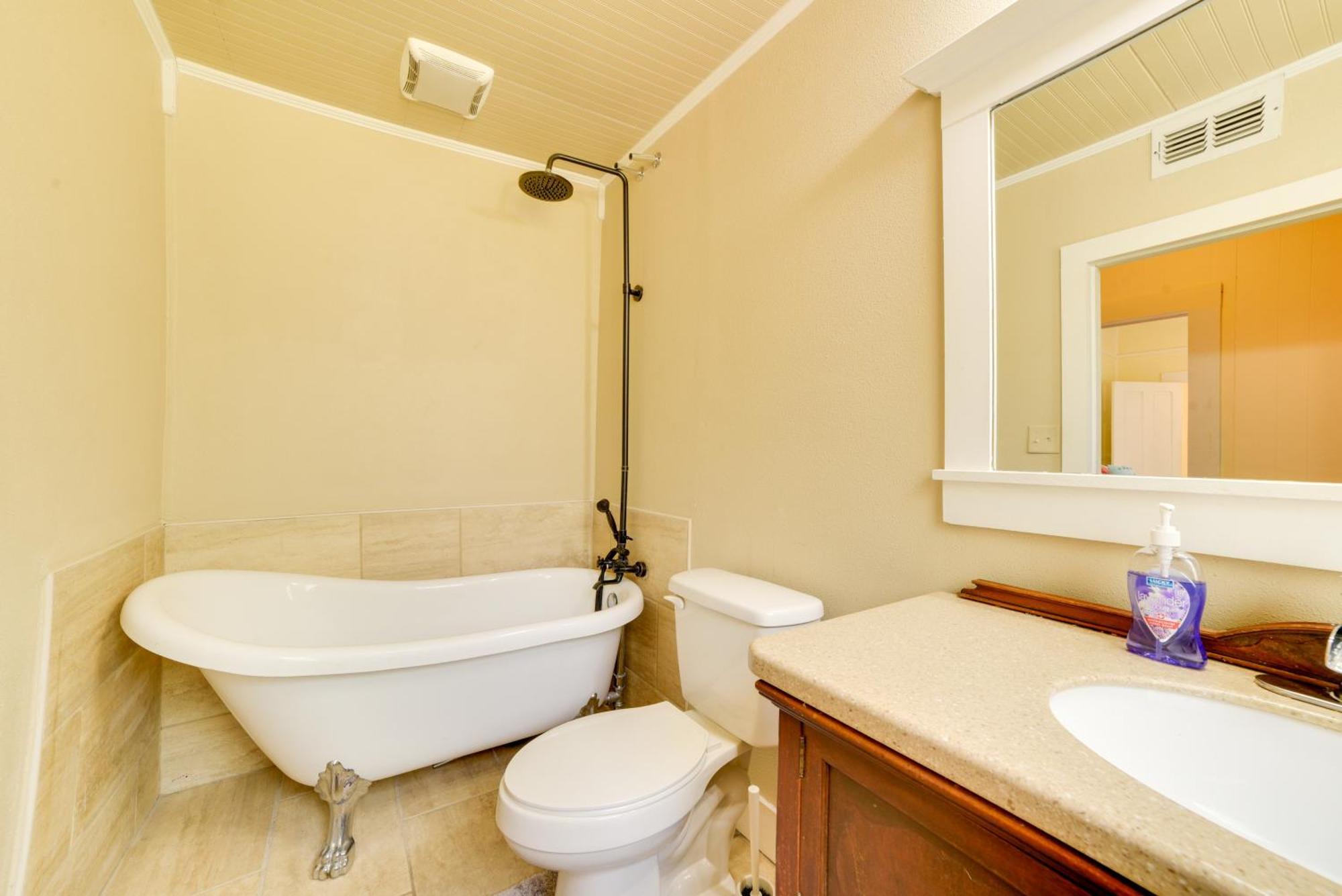 Cozy Thomasville Cottage - Walk To Downtown! ภายนอก รูปภาพ