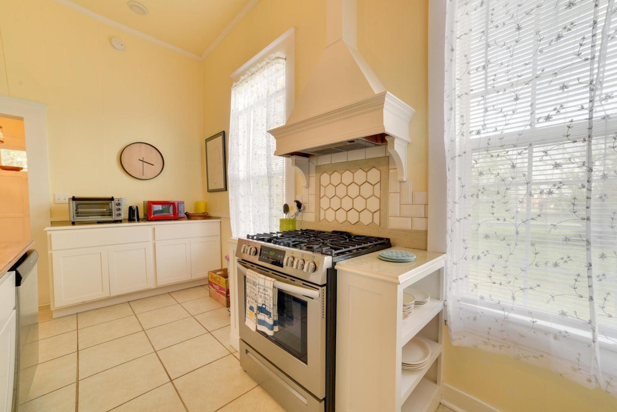 Cozy Thomasville Cottage - Walk To Downtown! ภายนอก รูปภาพ